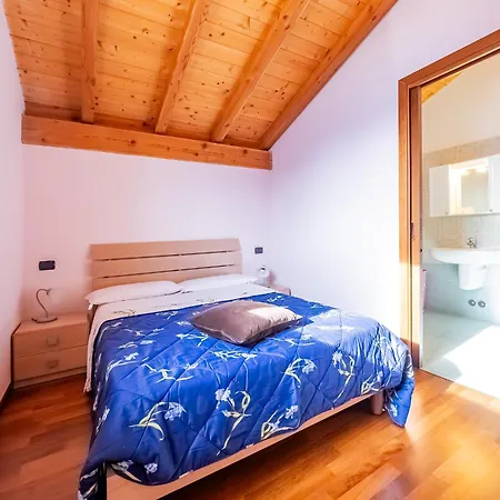 Rododendro House Relax דירה *