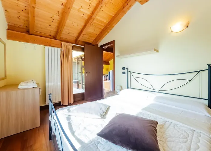 Апартаменты Rododendro House - Vista E Relax Sul Di Morbio