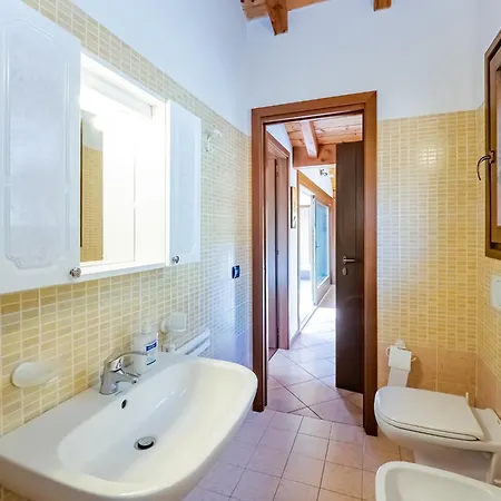 Rododendro House Relax * Morbio